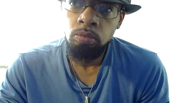 Snapshot of WhiskeyWood_DuhGOD chatting on February 11, 5:29 pm WhiskeyWood DuhGOD online show from February 11, 5:29 pm