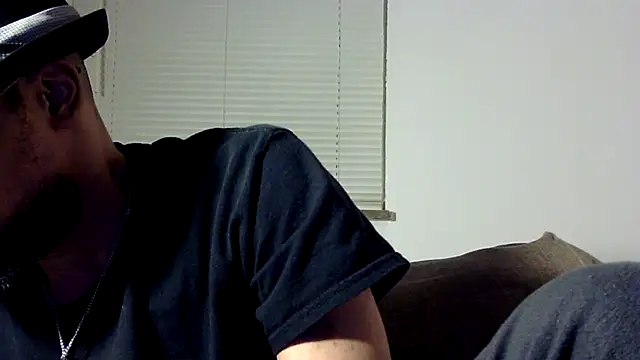 Snapshot of WhiskeyWood_DuhGOD chatting on January 28, 3:47 am WhiskeyWood DuhGOD online show from January 28, 3:47 am