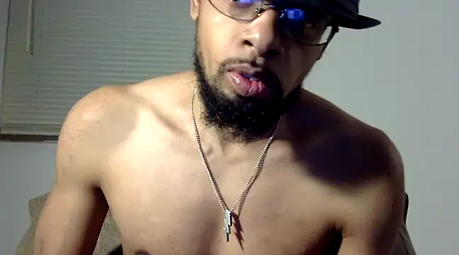 Snapshot of WhiskeyWood_DuhGOD chatting on March 14, 2:42 am WhiskeyWood DuhGOD online show from March 14, 2:42 am