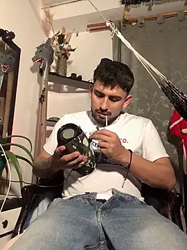 Aaron hot2 online show from December 13, 3:49 am