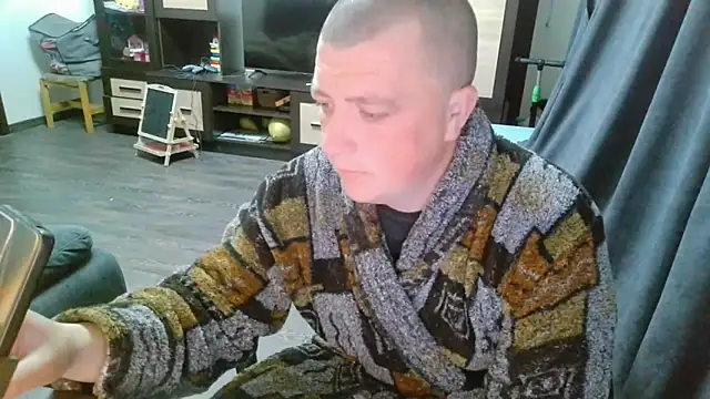 gamblingbum online show from April 26, 3:09 pm