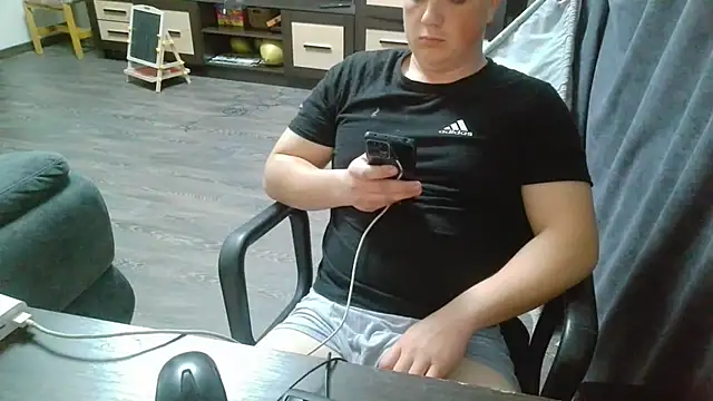 gamblingbum online show from April 23, 5:15 pm