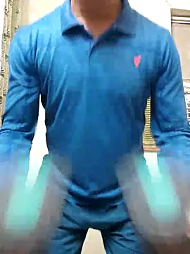 Snapshot of Wild-Honey chatting on March 3, 3:50 am Wild-Honey online show from March 3, 3:50 am