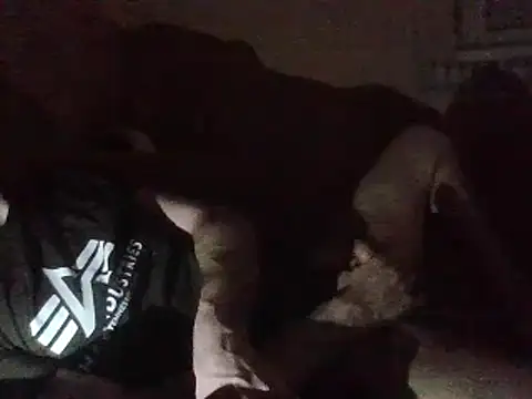 Snapshot of Vicktore007 chatting on March 2, 1:37 am Vicktore007 online show from March 2, 1:37 am