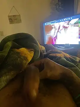 Bobthebuilder777 online show from December 21, 12:27 pm