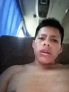 Snapshot of alexchir4 chatting on September 9, 7:24 pm alexchir4 online show from September 9, 7:24 pm