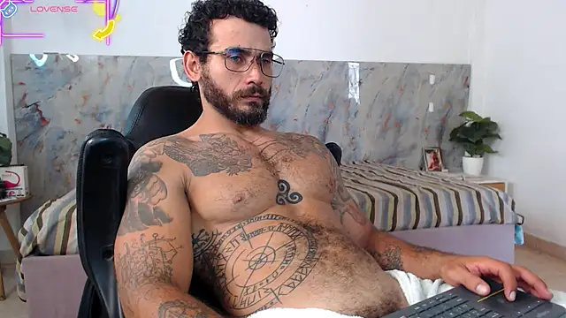 hanz col online show from May 14, 4:38 pm