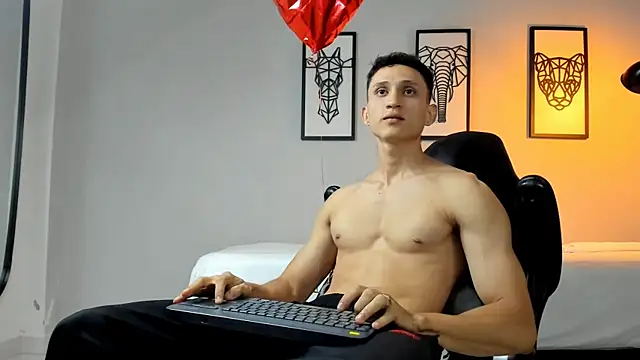 connor twink online show from February 14, 10:37 pm