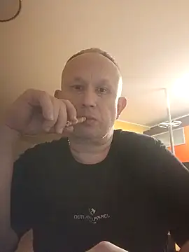 X46x online show from December 19, 5:15 am