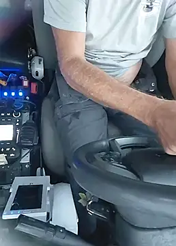 vanscr1 online show from September 23, 12:37 pm