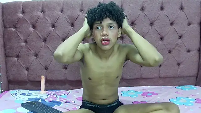 Snapshot of jony_honey chatting on January 16, 1:47 pm jony honey online show from January 16, 1:47 pm