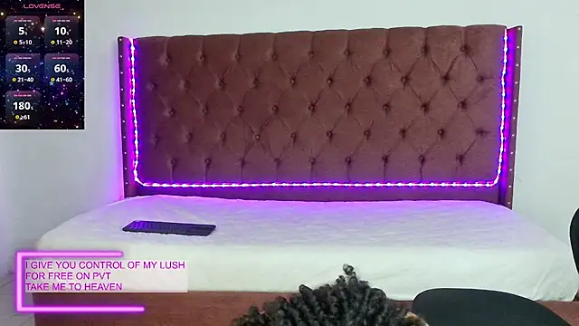 Snapshot of jony_honey chatting on March 3, 1:48 pm jony honey online show from March 3, 1:48 pm