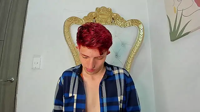 Un Slutty online show from December 9, 7:57 pm
