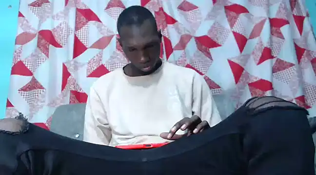 Snapshot of black30cmdick chatting on January 7, 5:24 am black30cmdick online show from January 7, 5:24 am