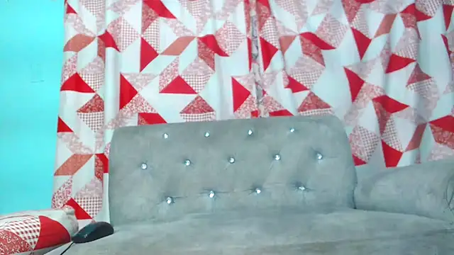 Snapshot of black30cmdick chatting on January 12, 10:12 pm black30cmdick online show from January 12, 10:12 pm