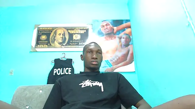 Snapshot of black30cmdick chatting on September 11, 5:34 pm black30cmdick online show from September 11, 5:34 pm