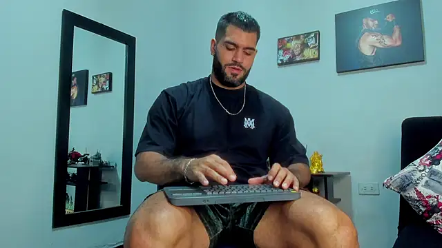 SamirHazard97 online show from November 29, 9:17 pm