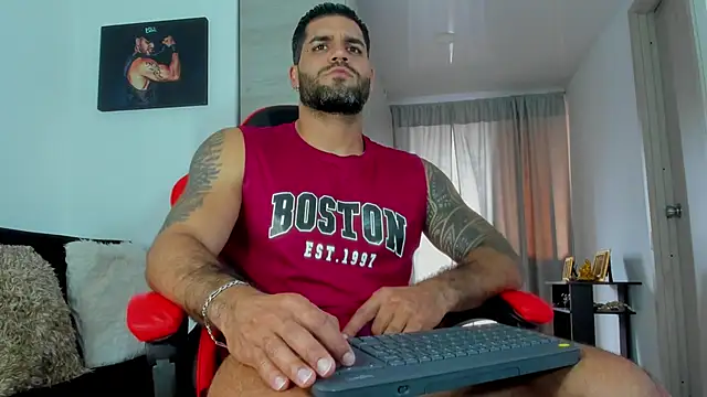 SamirHazard97 online show from May 13, 8:39 pm
