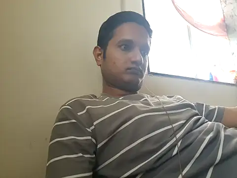 Snapshot of Jonrobinso chatting on October 6, 6:07 am Jonrobinso online show from October 6, 6:07 am