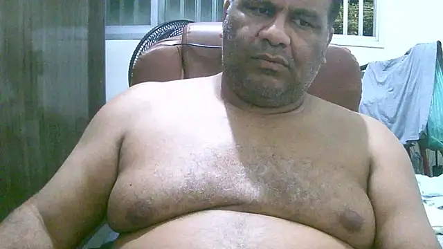 Snapshot of ulmo_br chatting on September 10, 12:09 am ulmo br online show from September 10, 12:09 am