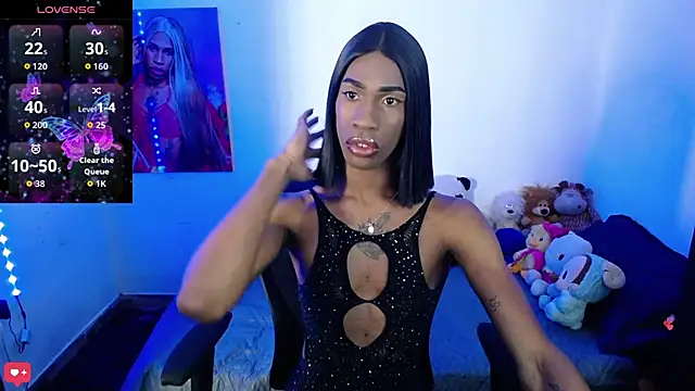 Snapshot of Kendall_Gil chatting on September 23, 11:59 pm Kendall Gil online show from September 23, 11:59 pm