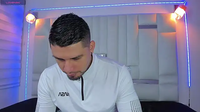 Snapshot of Jacoob19_ chatting on March 17, 12:25 pm Jacoob19 online show from March 17, 12:25 pm