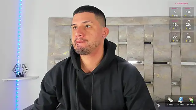 Snapshot of Jacoob19_ chatting on October 25, 3:52 am Jacoob19 online show from October 25, 3:52 am