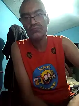 Snapshot of hugosafado333 chatting on March 9, 3:23 am hugosafado333 online show from March 9, 3:23 am