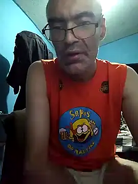 Snapshot of hugosafado333 chatting on March 8, 5:25 am hugosafado333 online show from March 8, 5:25 am