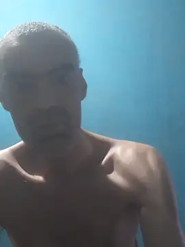 Snapshot of hugosafado333 chatting on October 28, 4:59 am hugosafado333 online show from October 28, 4:59 am