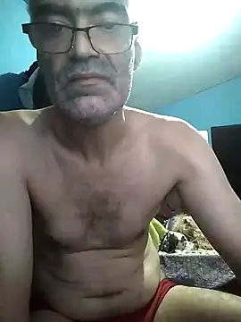 Snapshot of hugosafado333 chatting on March 14, 5:16 am hugosafado333 online show from March 14, 5:16 am