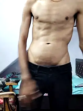 Snapshot of Habibi_big_b chatting on January 13, 8:37 am Habibi big b online show from January 13, 8:37 am