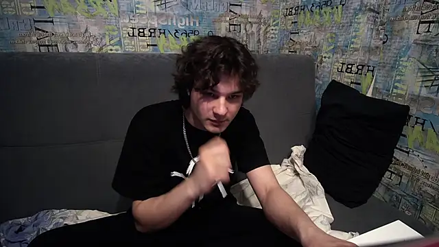 sweet lucifer666 online show from April 13, 10:21 pm