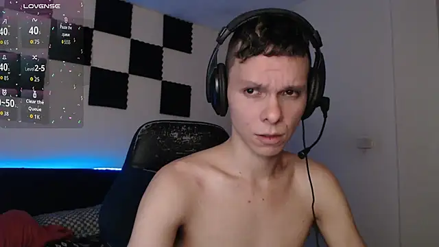 Snapshot of bryamado69 chatting on November 2, 1:54 am bryamado69 online show from November 2, 1:54 am