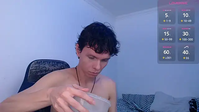 bryamado69 online show from May 13, 5:37 am
