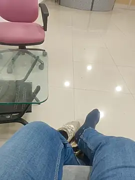 Gururonny07 online show from April 2, 7:05 am