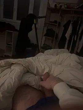 pignoufe online show from March 28, 9:53 am