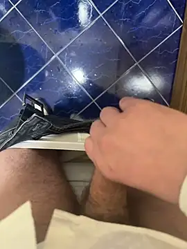 dickistanbul online show from April 6, 1:01 pm