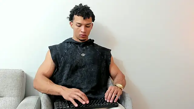 Snapshot of Dominick_star chatting on January 26, 3:38 am Dominick star online show from January 26, 3:38 am