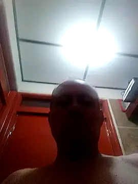 Snapshot of Escorpio66 chatting on March 22, 8:48 pm Escorpio66 online show from March 22, 8:48 pm