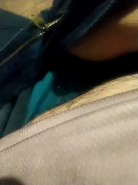 Snapshot of Escorpio66 chatting on February 22, 6:50 am Escorpio66 online show from February 22, 6:50 am