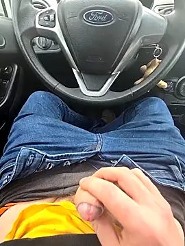 Titanhoott online show from November 13, 1:05 pm