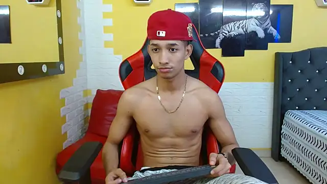 jose sexycumm online show from October 28, 8:55 pm