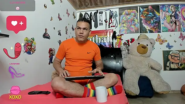Snapshot of nathan_sanchez chatting on January 28, 12:32 pm nathan sanchez online show from January 28, 12:32 pm