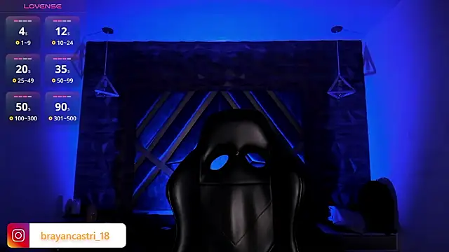 Ian Castillo  online show from February 16, 11:30 am