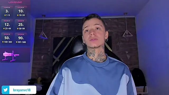 Ian Castillo  online show from April 23, 12:29 pm