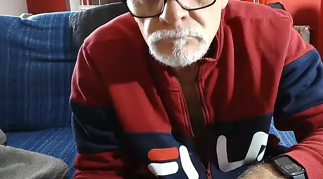 Snapshot of maduroguapo chatting on February 25, 4:00 pm maduroguapo online show from February 25, 4:00 pm