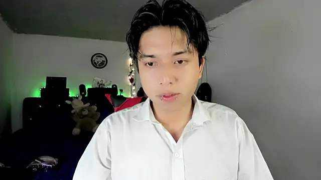 AnggelONfiree online show from March 26, 11:09 pm