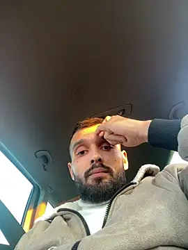 sisi1992 online show from March 6, 5:00 pm