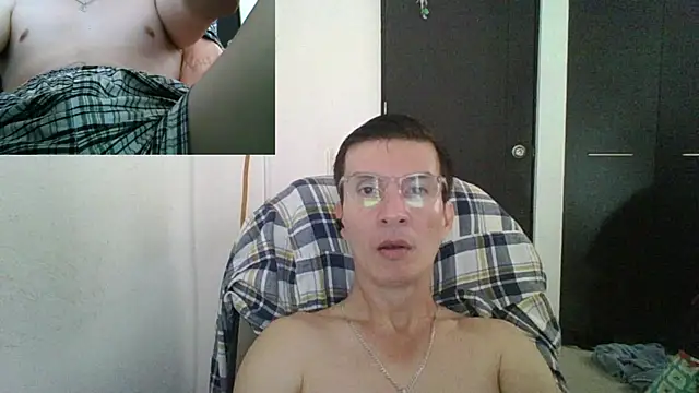 fieryloves online show from January 17, 2:28 pm